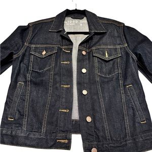 GAP 1969 Dark Blue Jean Jacket Small.